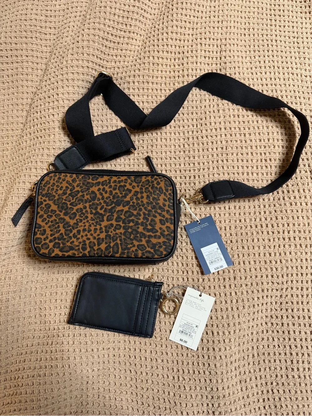 Universal Thread Double Zip Camera Leopard Print Crossbody Bag